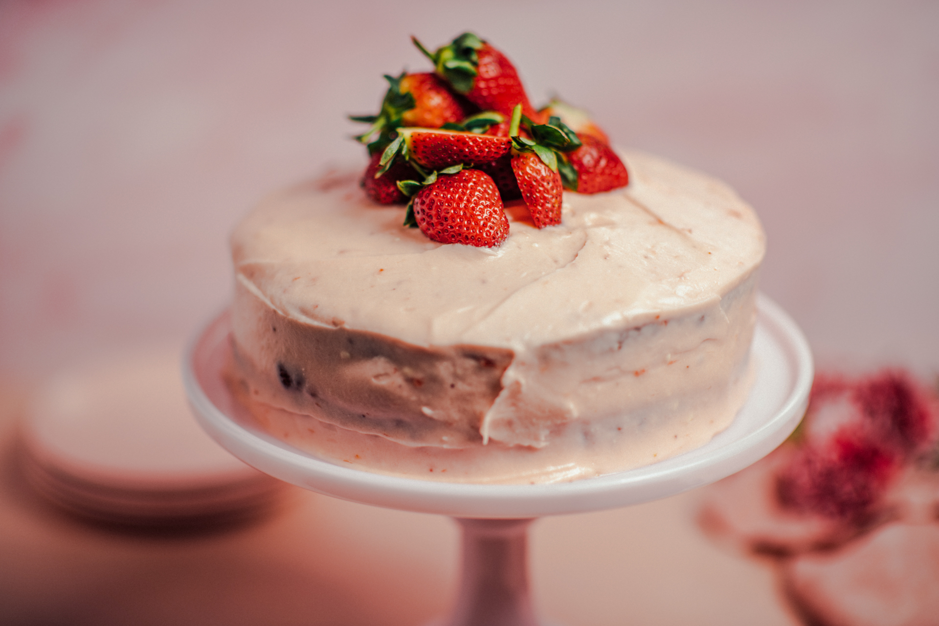 StrawberryPreservesCake 112 Relevant 1920x 4