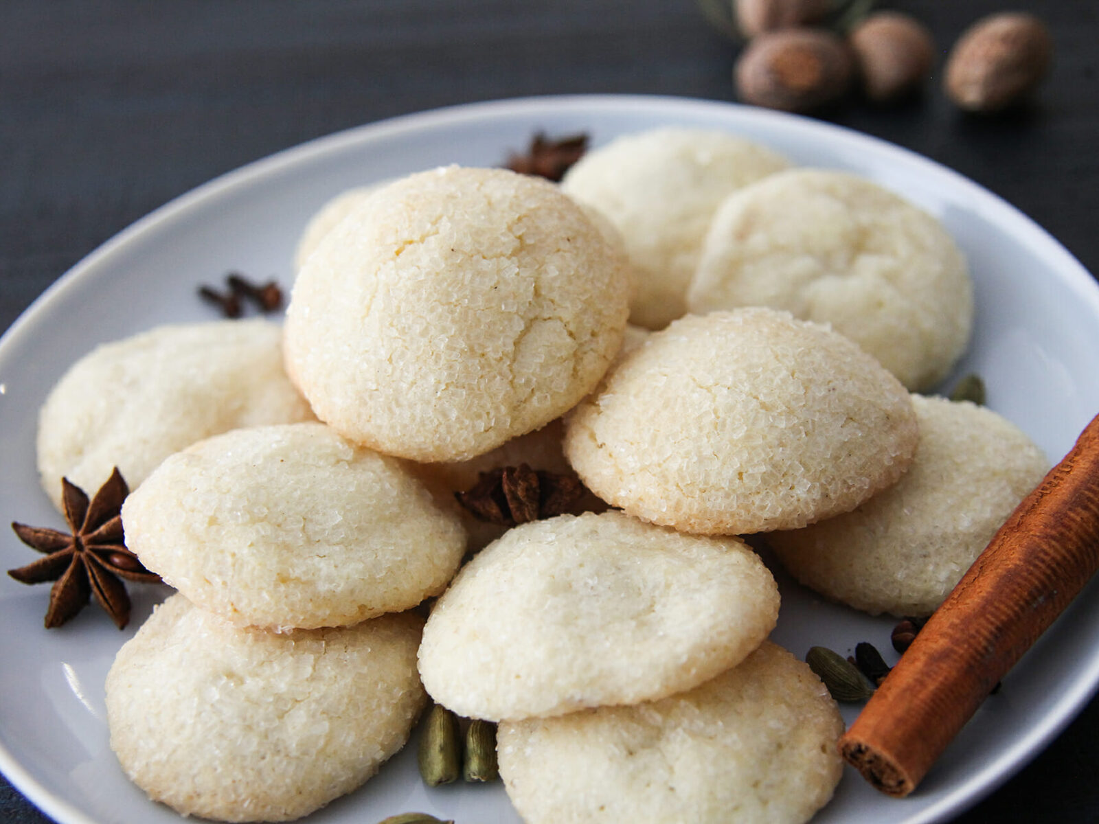 Chai Stuffed Vanilla Crinkle Cookies