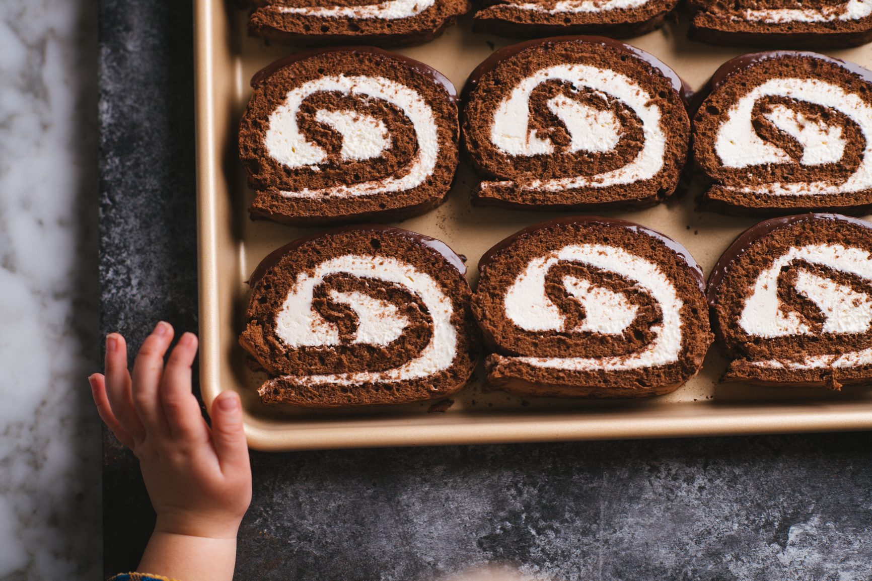 Swiss Roll 1732x1154