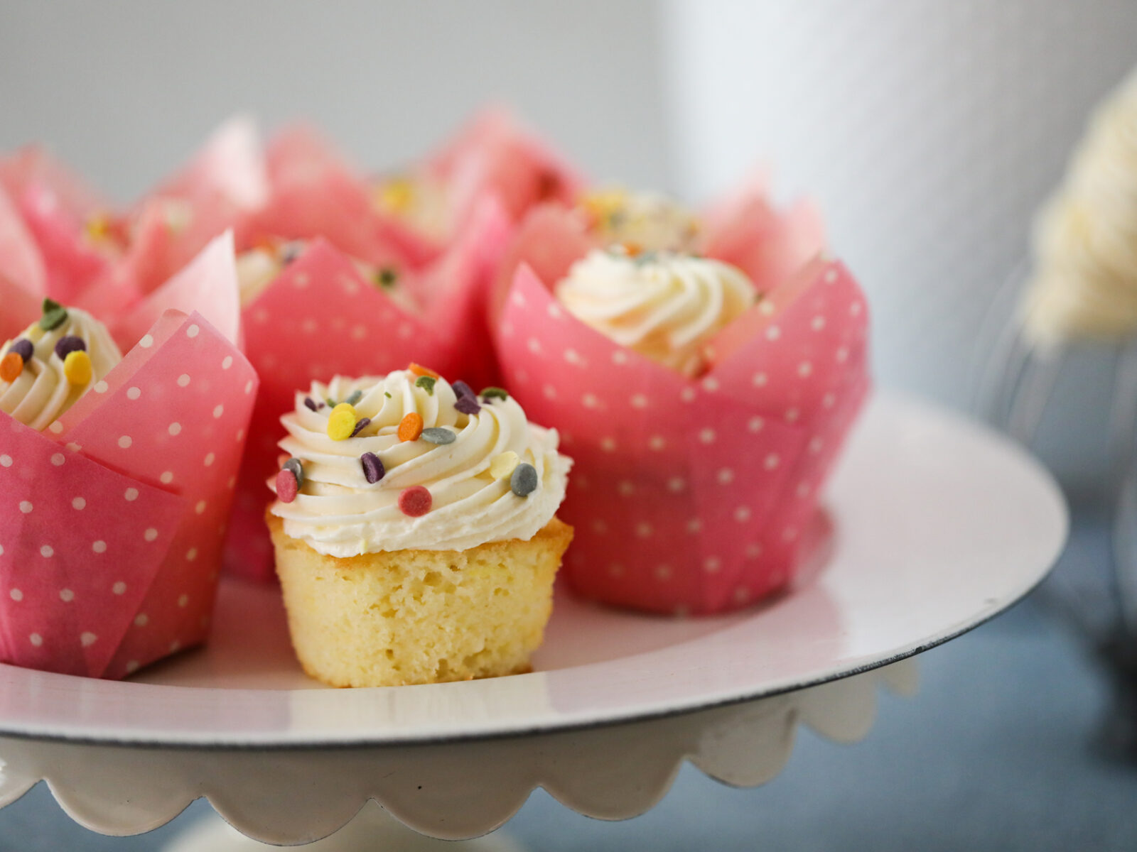 Lemon Cupcakes with Russian Buttercream