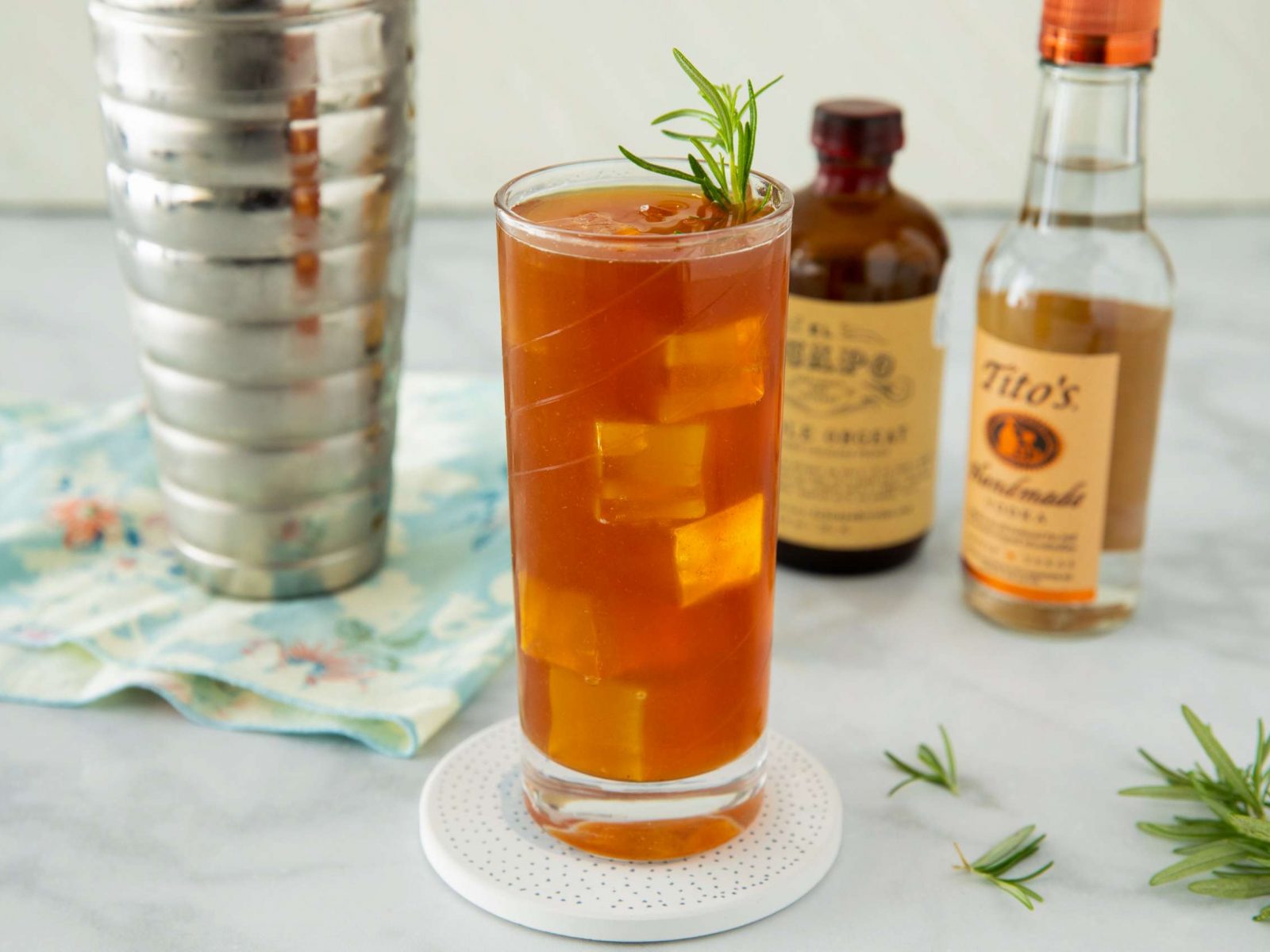 Drunken Peach Tea Cocktail