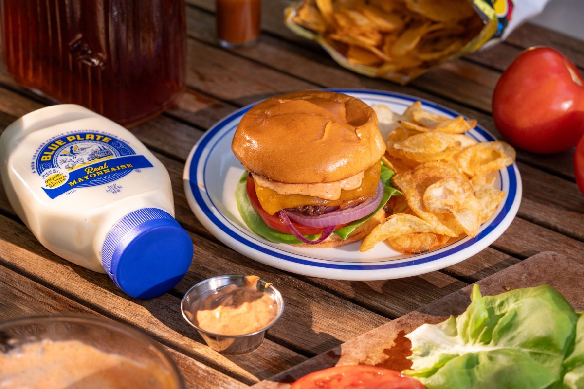 LG 1920X BP SmashBurger Horizontal 14
