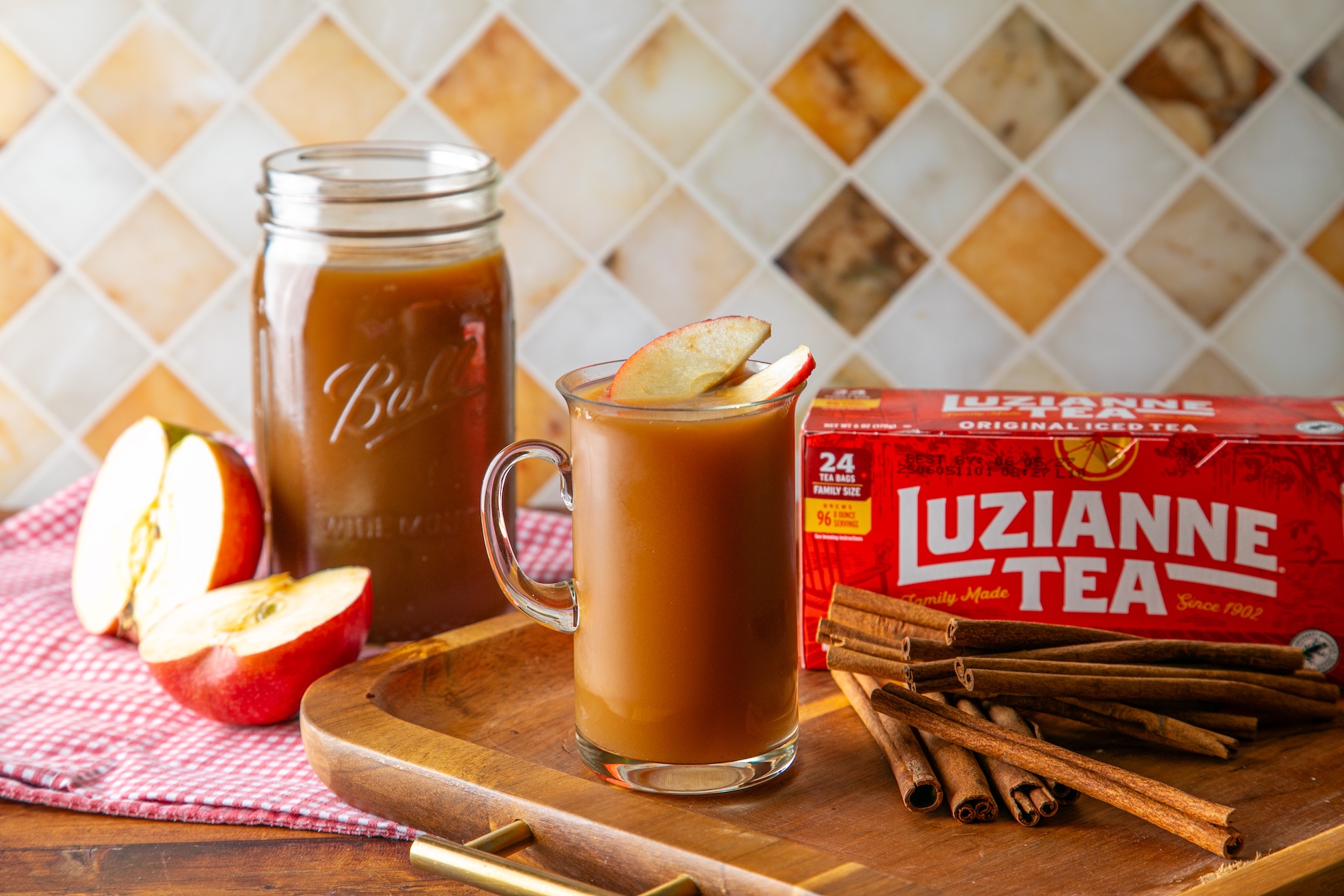 Apple Chai Der Image1 4
