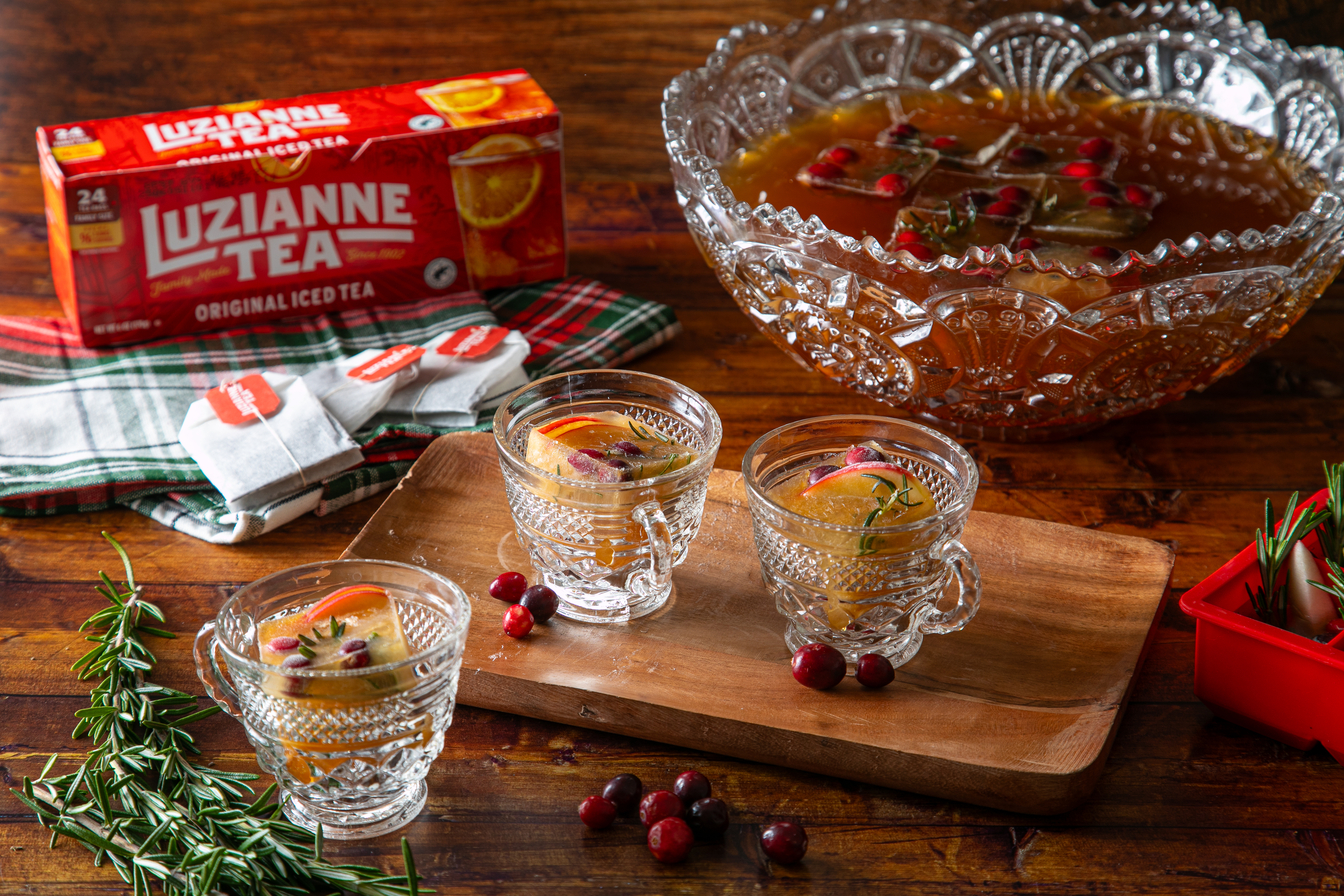 Luzianne Ice Cubes Still 6 6